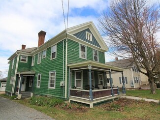 26 Lincoln Ave, Saint Albans, VT 05478