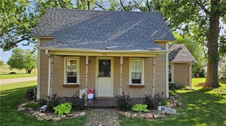 501 Elm St, Nortonville, KS 66060