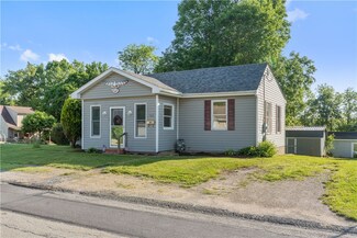 580 Highland Ave N, Oakdale, PA 15071