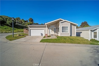 20245 Shadow Island Dr, Canyon Country, CA 91351