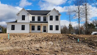 5189 Country Club Trail, Lewiston, NY 14092