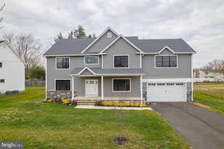 414 Flock Rd, Hamilton Township, NJ 08619