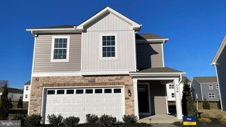 141 Charing Cross Dr, Stephens City, VA 22655