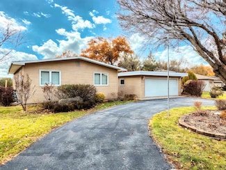 3508 Monticello Ave, Waterloo, IA 50701