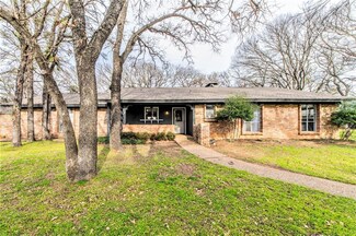 5201 Comanche Vista Trail, Granbury, TX 76049