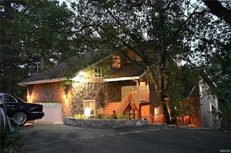 2461 Spring Oak Dr, Running Springs Area, CA 92382