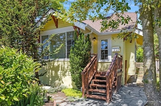 1220 SW Orchard St, Seattle, WA 98106
