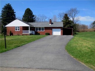 151 Patricia Dr, Beaver Falls, PA 15010