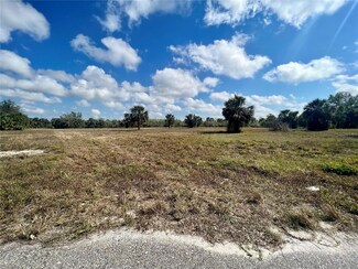 21 Davit Ct, Placida, FL 33946