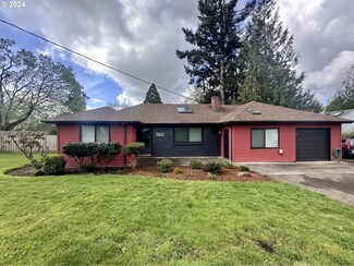 15601 SE Meadowlark Ln, Milwaukie, OR 97267