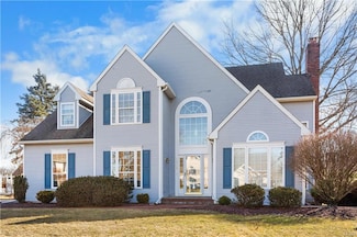 1805 Clarendon Dr, Easton, PA 18040
