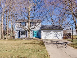 965 Deepwood Dr, MacEdonia, OH 44056