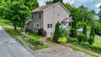 13151 Water St, Edinboro, PA 16412