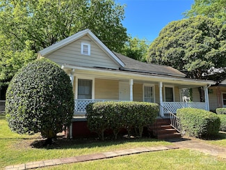 2433 Booker Ave, Charlotte, NC 28216