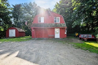 16 Knoll Rd, Wenham, MA 01984