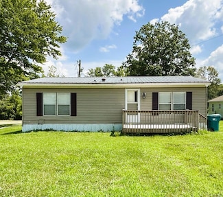 2005 Sharkey Rd, Morehead, KY 40351