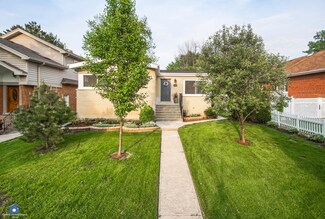 504 Maple Ave, Willow Springs, IL 60480
