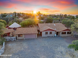 335 W Oak Hills Dr, Oracle, AZ 85623