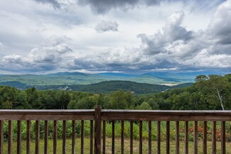 80 Richardson Trail Unit 17, Campton, NH 03223