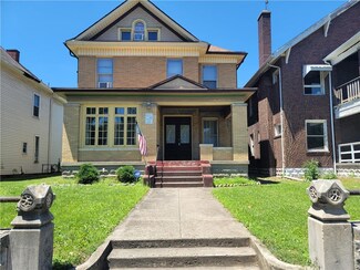 1015 S 7th St, Terre Haute, IN 47807