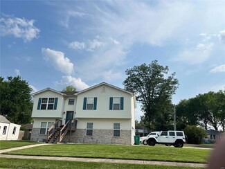 416 W State St, Mascoutah, IL 62258
