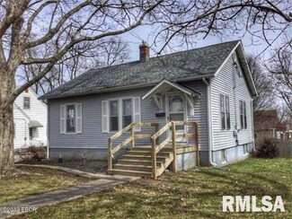 600 Mckinley St, Anna, IL 62906