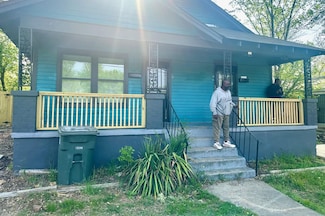 1450 Oaklawn St, Memphis, TN 38114
