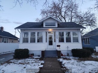 1303 W Division St, Grand Island, NE 68801