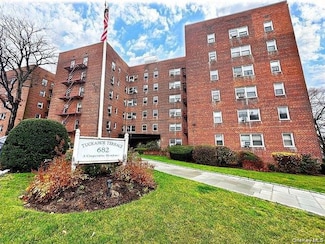682 Tuckahoe Rd Unit 3D, Yonkers, NY 10710