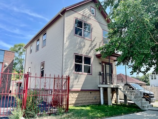 2948 E 95th St, Chicago, IL 60617