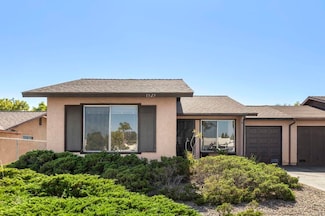1523 Temple Heights Dr, Oceanside, CA 92056