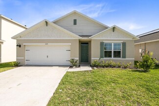 2520 Harmonia Hammock Rd, Harmony, FL 34773