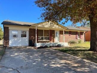 6208 Reeves Ct, Oklahoma City, OK 73122