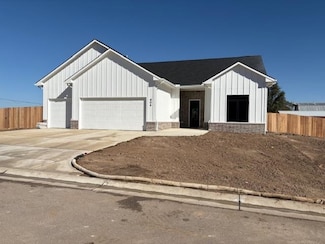 604 Shocker Ln, Sedgwick, KS 67135