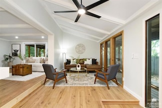 4622 Freeman Rd, Manhattan, KS 66503