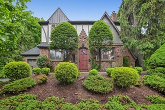 55 Shepard Place, Nutley, NJ 07110