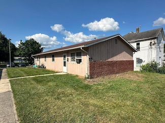 96 Eaton St, Delaware, OH 43015