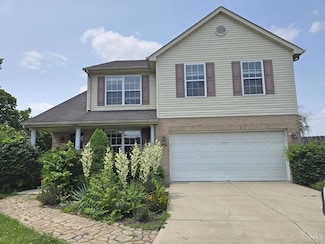 8736 Gingerwood Ct, Franklin, OH 45005