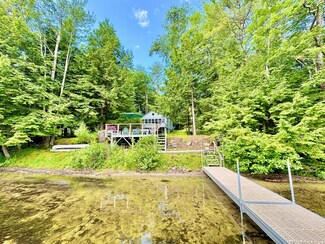9 Teaberry Ln, Sidney, ME 04330