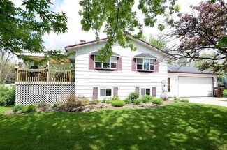 31802 Hollie Ln, Kingston, IL 60145