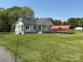 4787 Rock Barn Rd, Claremont, NC 28610
