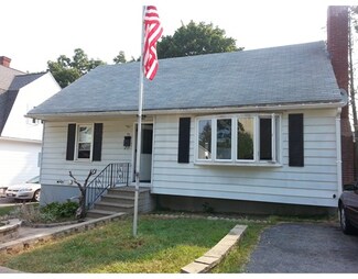 35 Rena St, Worcester, MA 01604