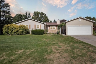 26779 Roseland Rd, Elkhart, IN 46514