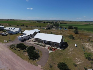 172 Rock Ridge Dr, Torrington, WY 82240