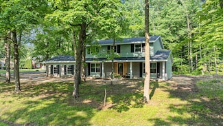 801 Maryknoll Ave, Marshfield, WI 54449