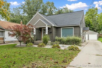 1244 Diamond Ave NE, Grand Rapids, MI 49505