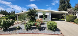 1300 W Olson Ave Unit 126, Reedley, CA 93654