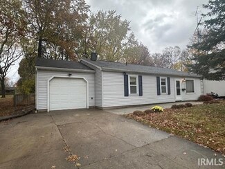 1429 Orkney Ct, South Bend, IN 46614