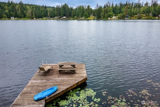 5210 E Lake Bosworth Dr, Snohomish, WA 98290