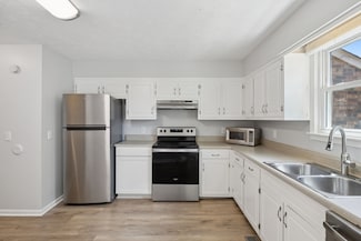 3253 Trails End Ln, Nashville, TN 37214